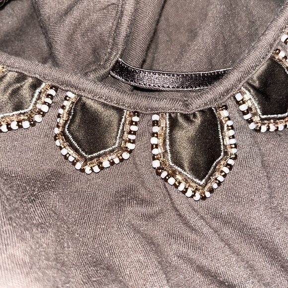 AE Tank Top - Picture 2 of 4